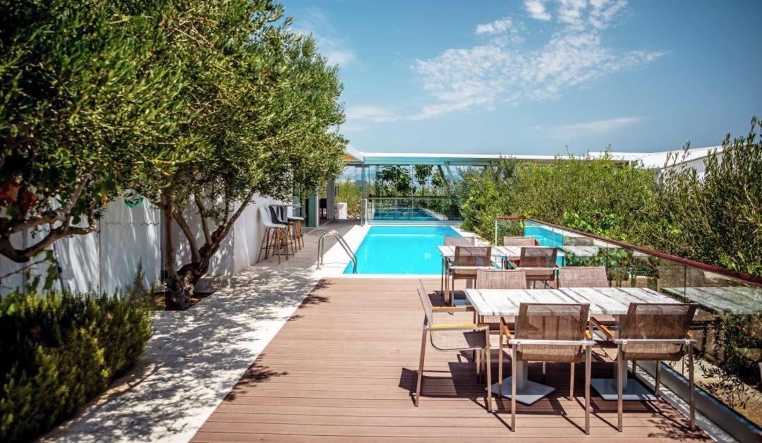 Aminess Vival Velaris Resort Supetar Eksteriør billede