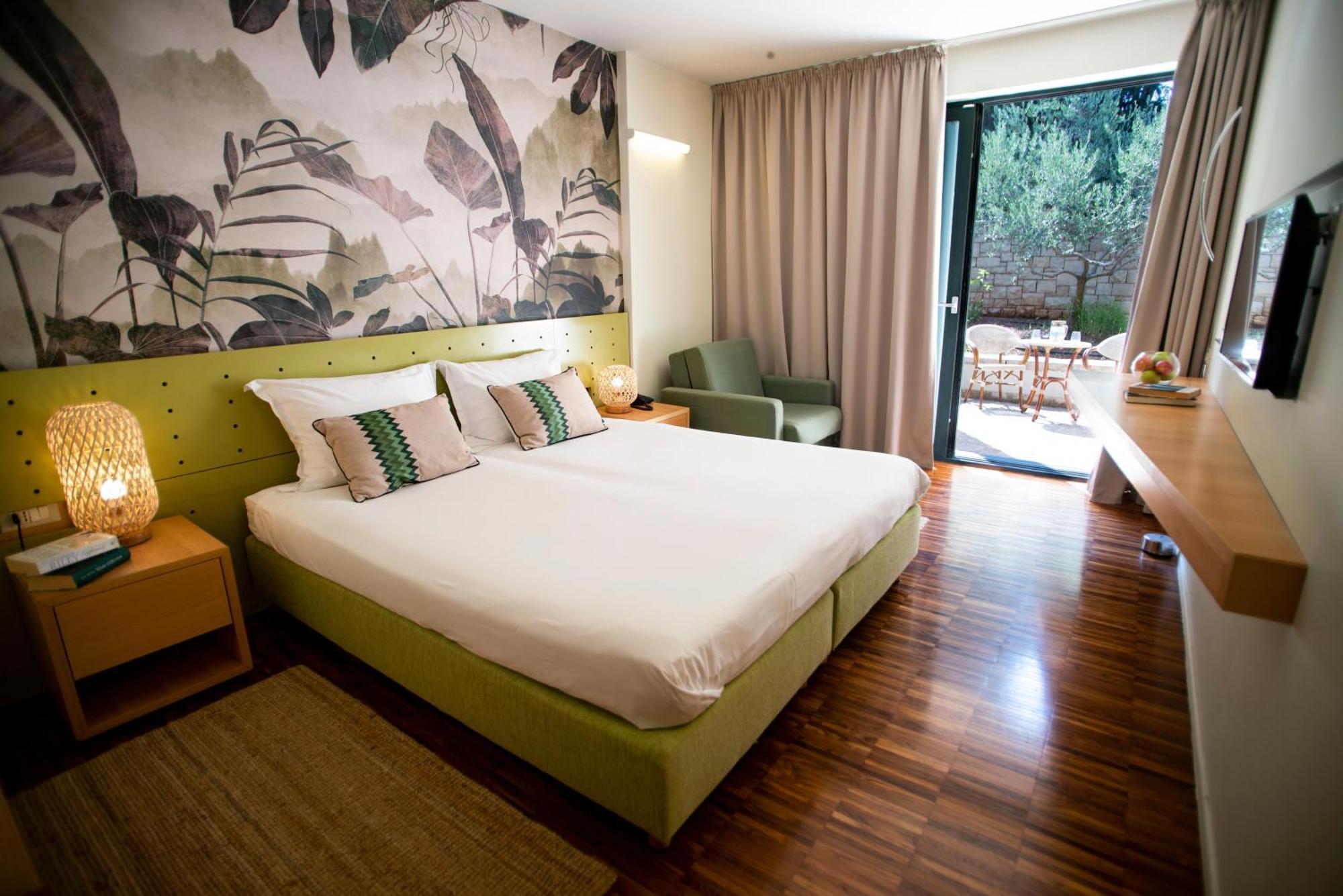Aminess Vival Velaris Resort Supetar Eksteriør billede